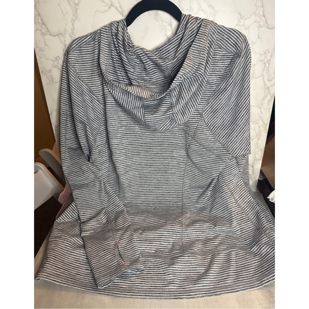 Women's Unbranded Gray Striped Hoodie with Pink Zipper XXL - Picture 2 of 2